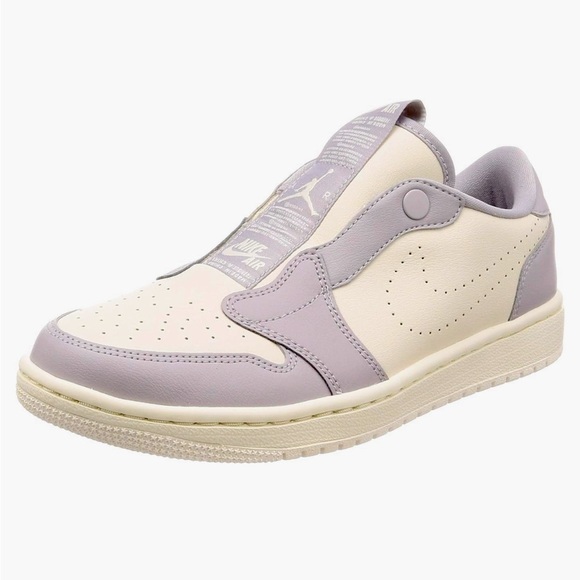 Air Jordan 1 Retro Low Slip Women's Shoes (AV3918-005 Atmosphere Grey Pale Ivory - Picture 1 of 8